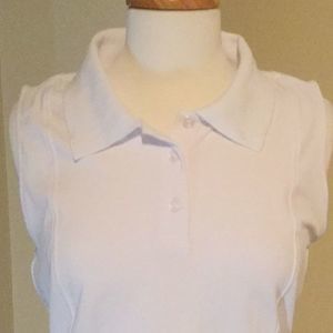 EUC WhiteSleevelessCollarTop-M byKIRKWOOD